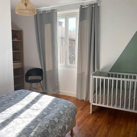 Gite De Tom Et Mag Classe 3 * Clevacances Villa Pontgibaud Buitenkant foto