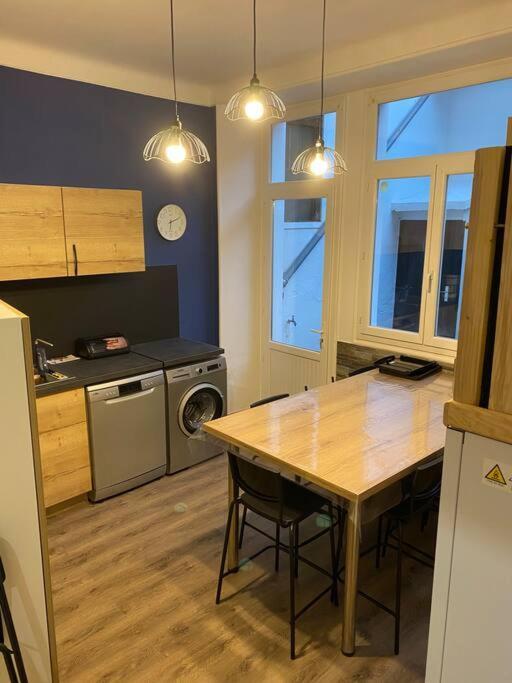 Gite De Tom Et Mag Classe 3 * Clevacances Villa Pontgibaud Buitenkant foto