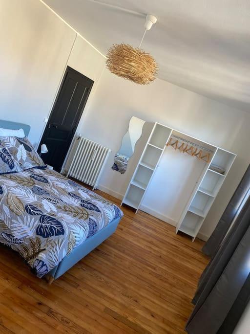 Gite De Tom Et Mag Classe 3 * Clevacances Villa Pontgibaud Buitenkant foto