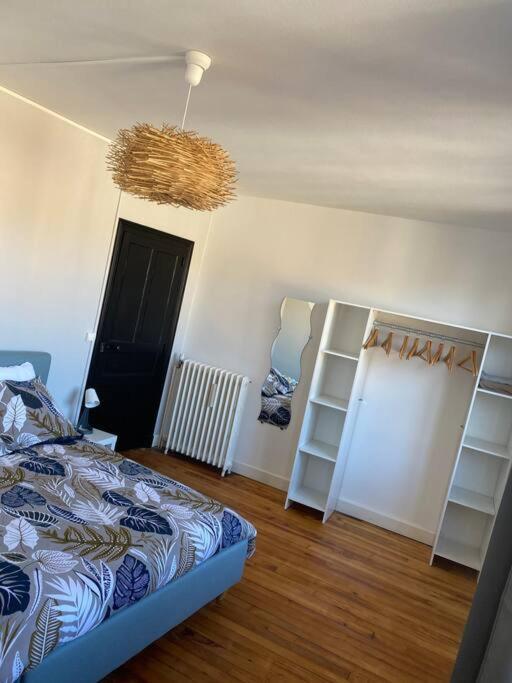 Gite De Tom Et Mag Classe 3 * Clevacances Villa Pontgibaud Buitenkant foto